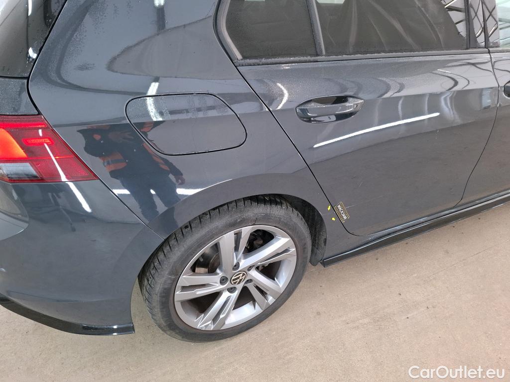  Volkswagen  Golf  VIII Berline R-Line 1st eTSI 1.5 TSI 150CV BVA7 E6d #1