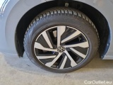  Volkswagen  Golf  VOLKSWAGEN / 2019 / 5P / BERLINA 1.4 TSI EHYBRID 204 CV DSG STYLE #38