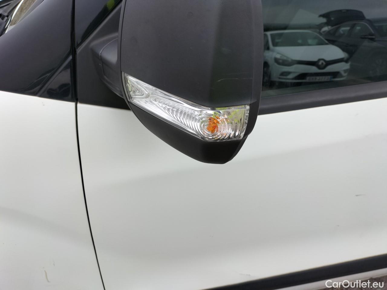 Fiat  Doblo FIAT Doblò Cargo/2015/3P/furgón derivado de turismo Cargo Base 1.3 Multijet 70kW (95CV) #11