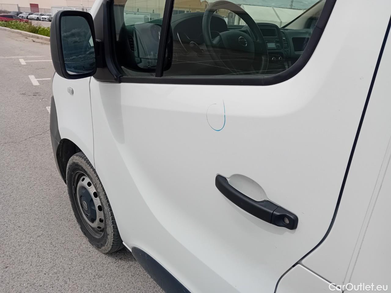  Nissan  NV300 NISSAN  / 2016 / 4P / furgón 2.0dCi 88kW (120CV) L1H1 1T Optima #7