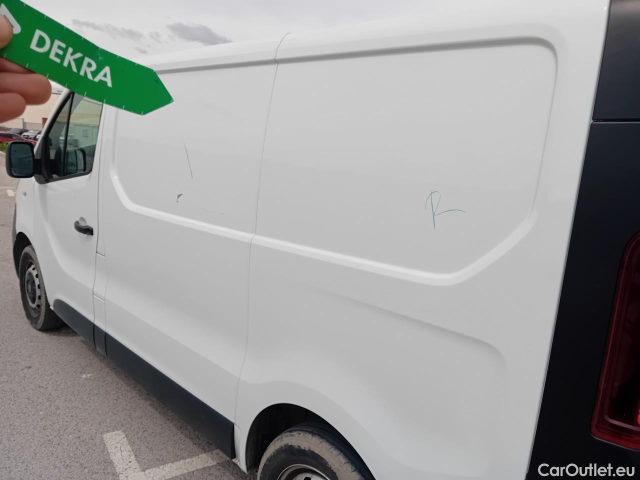  Nissan  NV300 NISSAN  / 2016 / 4P / furgón 2.0dCi 88kW (120CV) L1H1 1T Optima #9