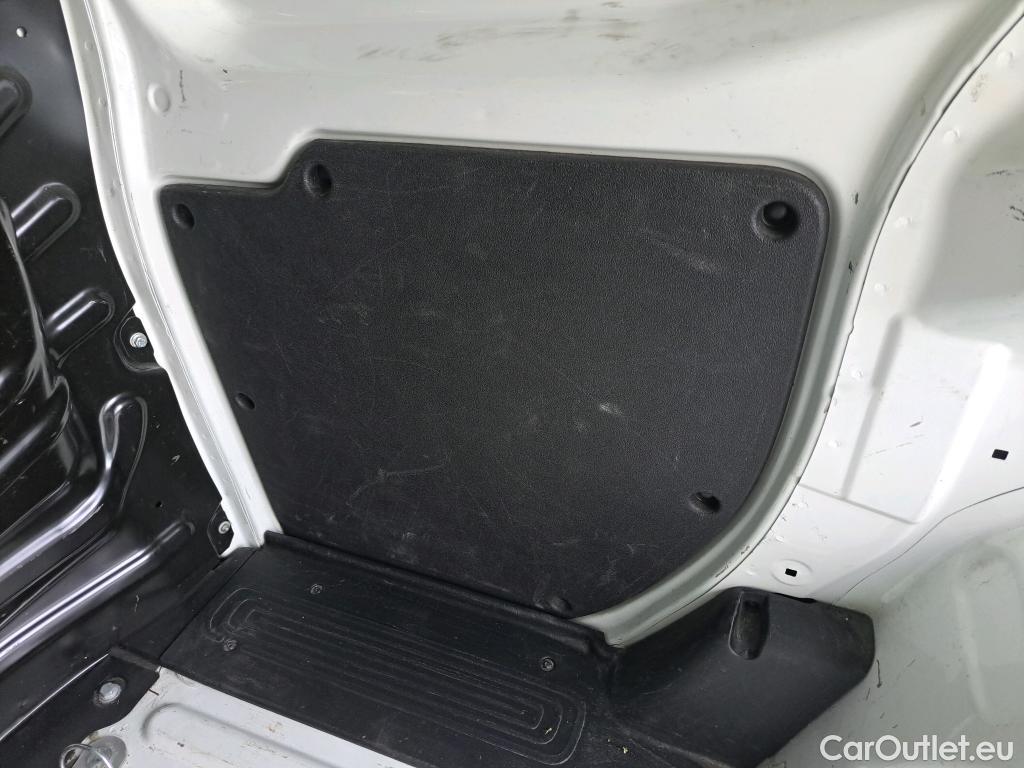  Fiat  Fiorino III  Cargo 1.3 Multijet 95CV MT5 E6 #47