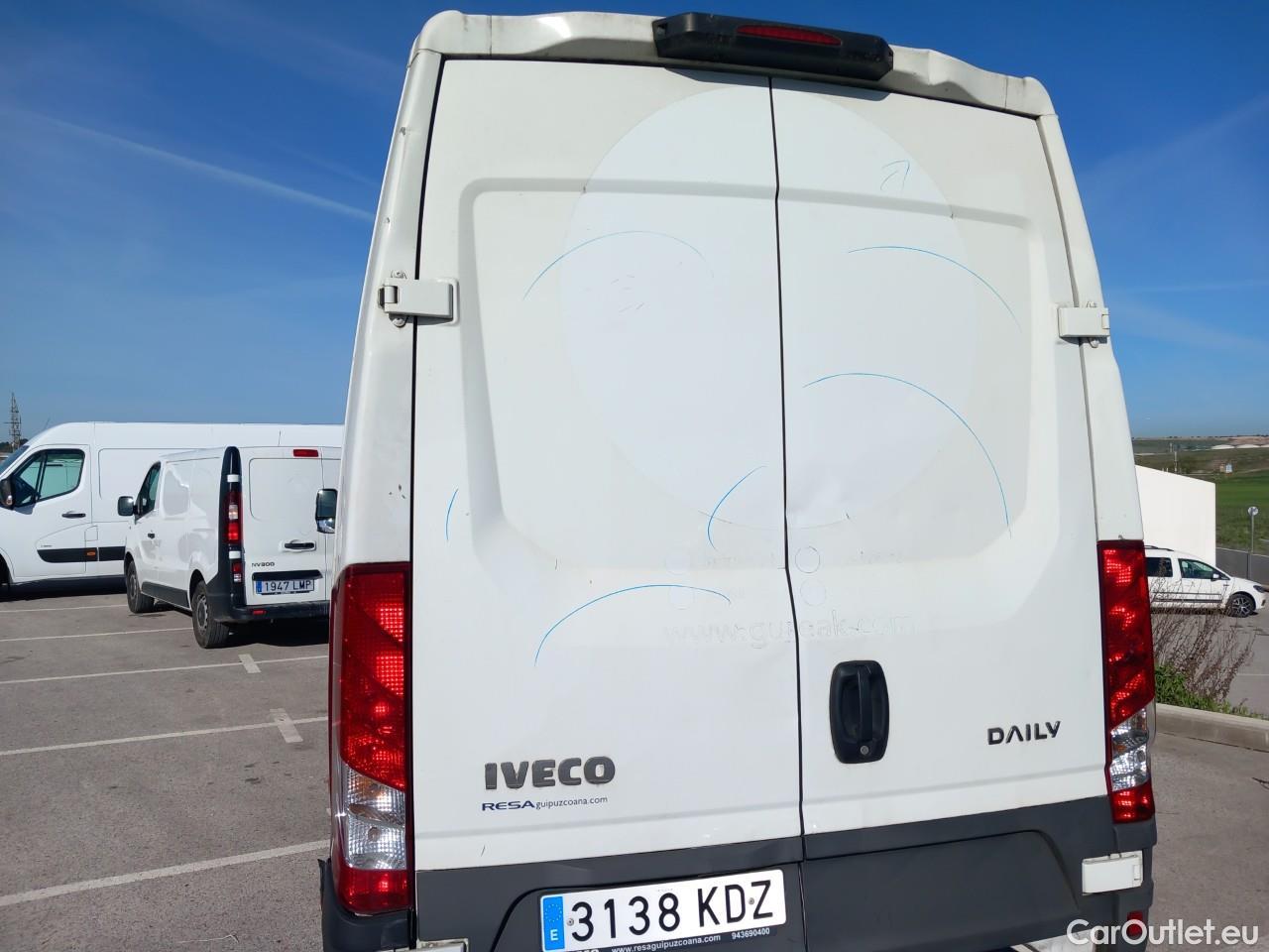  Iveco  Daily IVECO  / 2014 / 4P / furgón 2.3 TD 35S 14 V 4100/H2 #21