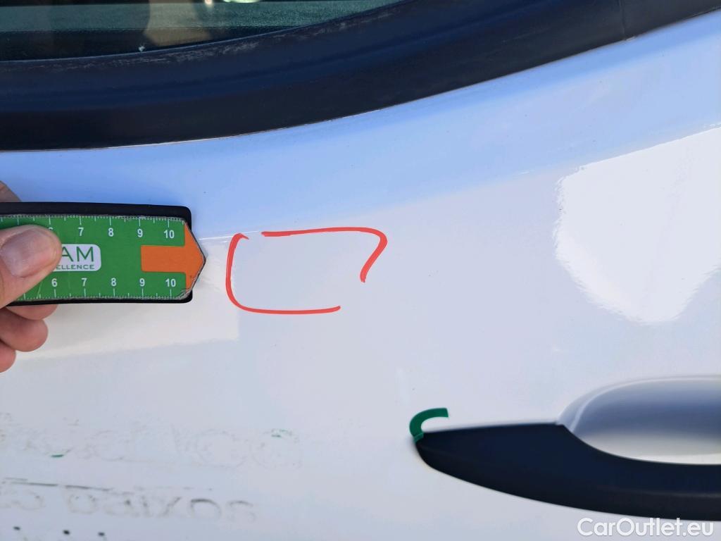  Peugeot  Partner PEUGEOT  / 2018 / 3P / furgón derivado de turismo Pro Standard 600kg BlueHDi 73kW (AC) #31