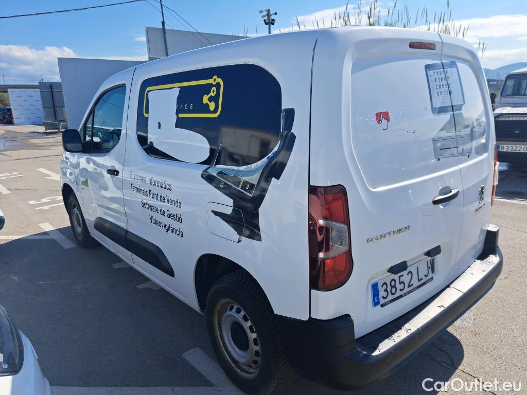  Peugeot  Partner PEUGEOT  / 2018 / 3P / furgón derivado de turismo Pro Standard 600kg BlueHDi 73kW (AC) #4