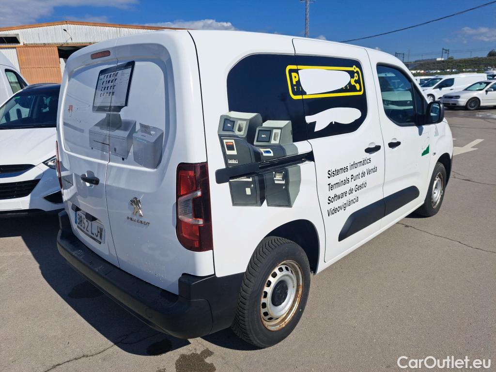  Peugeot  Partner PEUGEOT  / 2018 / 3P / furgón derivado de turismo Pro Standard 600kg BlueHDi 73kW (AC) #3
