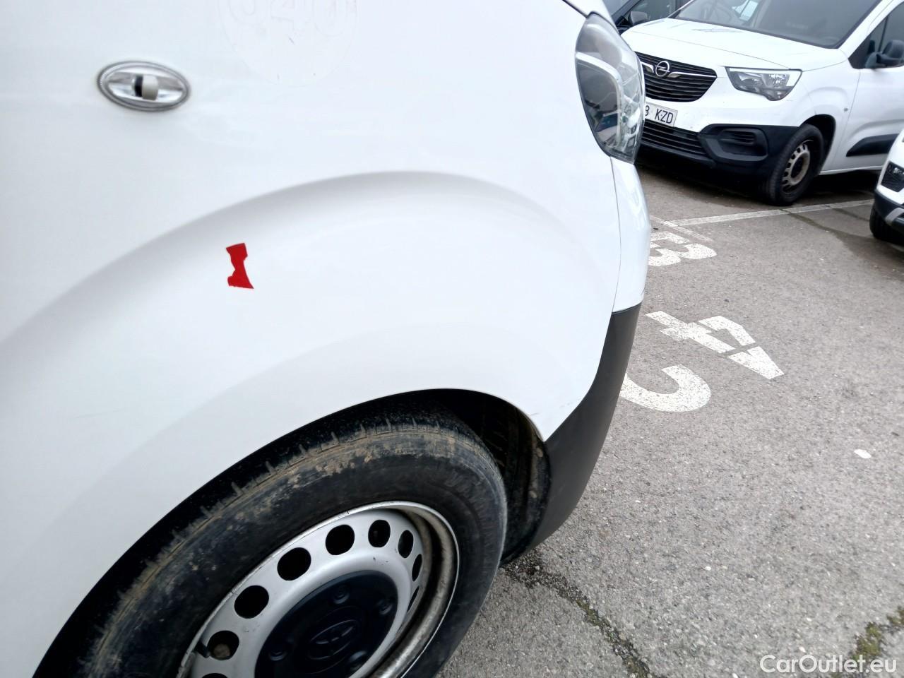  Toyota  Proace TOYOTA  / 2016 / 4P / furgón FU. MEDIO (L1) 2.0D 90kW COMFORT CARGA + #63