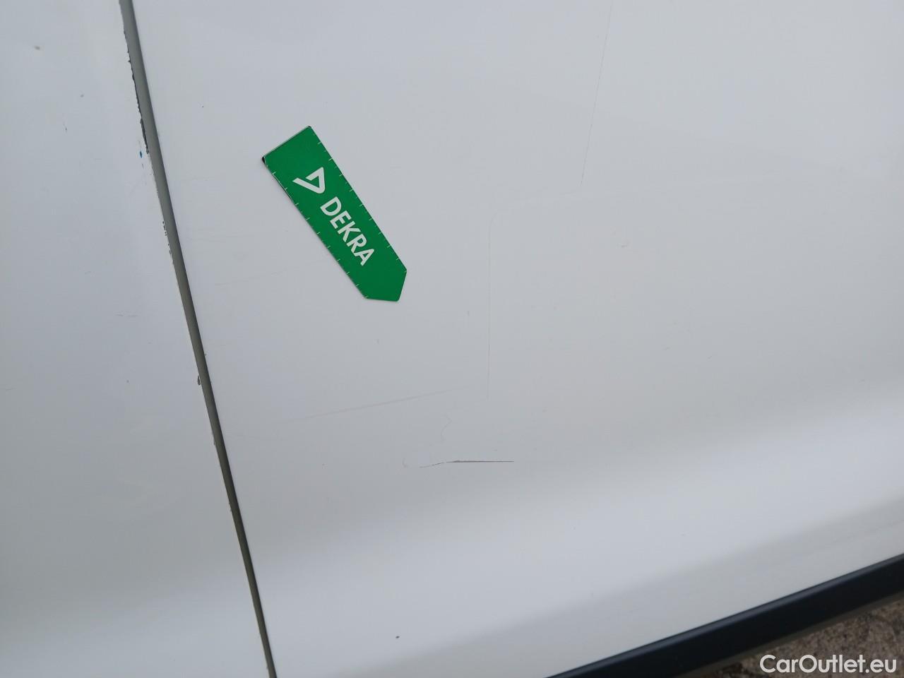  Toyota  Proace TOYOTA  / 2016 / 4P / furgón FU. MEDIO (L1) 2.0D 90kW COMFORT CARGA + #43