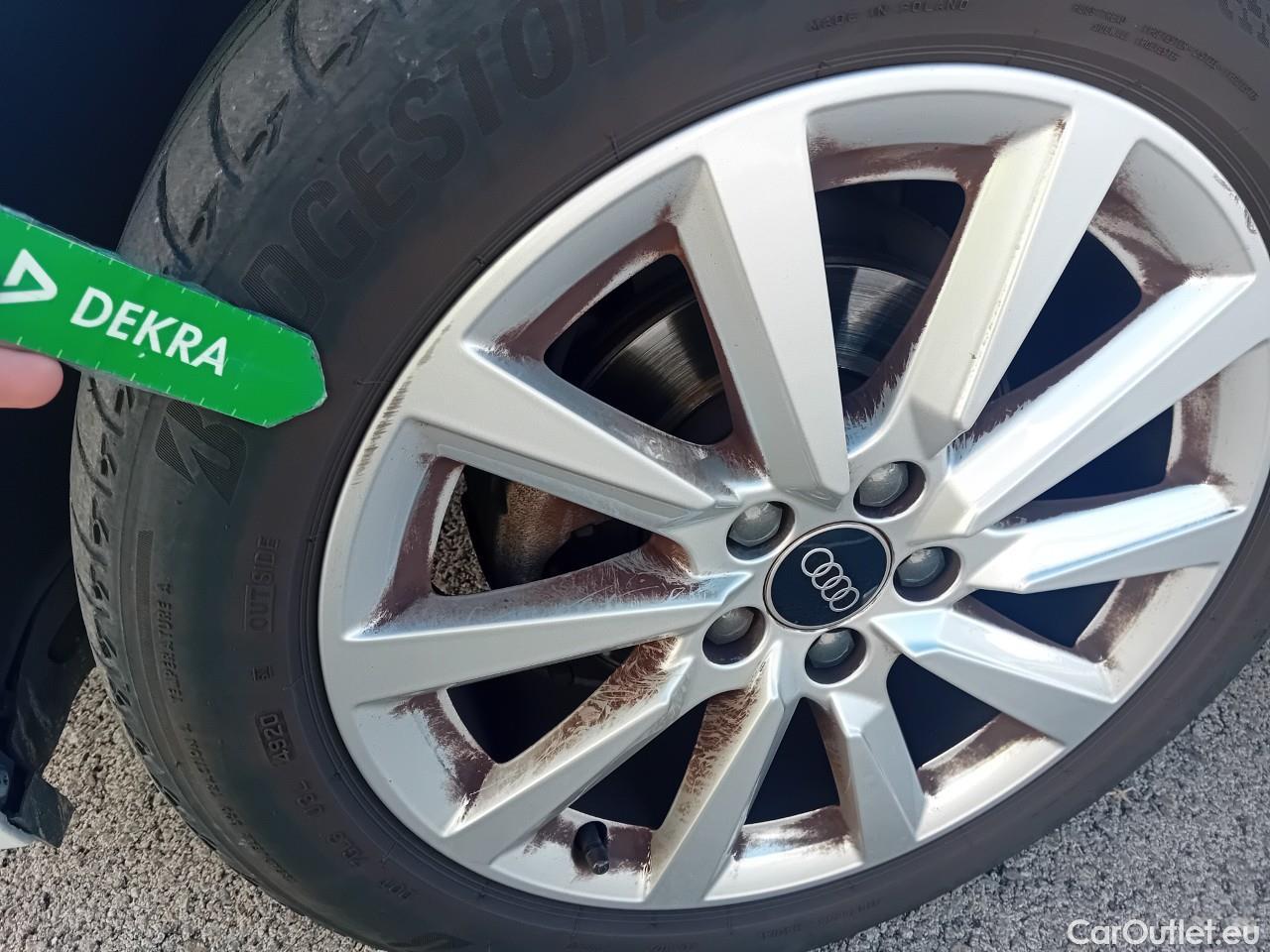  Audi  A1 Sportback AUDI A1 / 2018 / 5P / berlina con portón Sportback Advanced 25 TFSI 70kW (95CV) #10