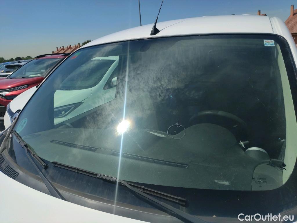  Renault  Kangoo  II Furgón Maxi 2p Profesional 1.5 dCi 95CV MT6 E6dT #1