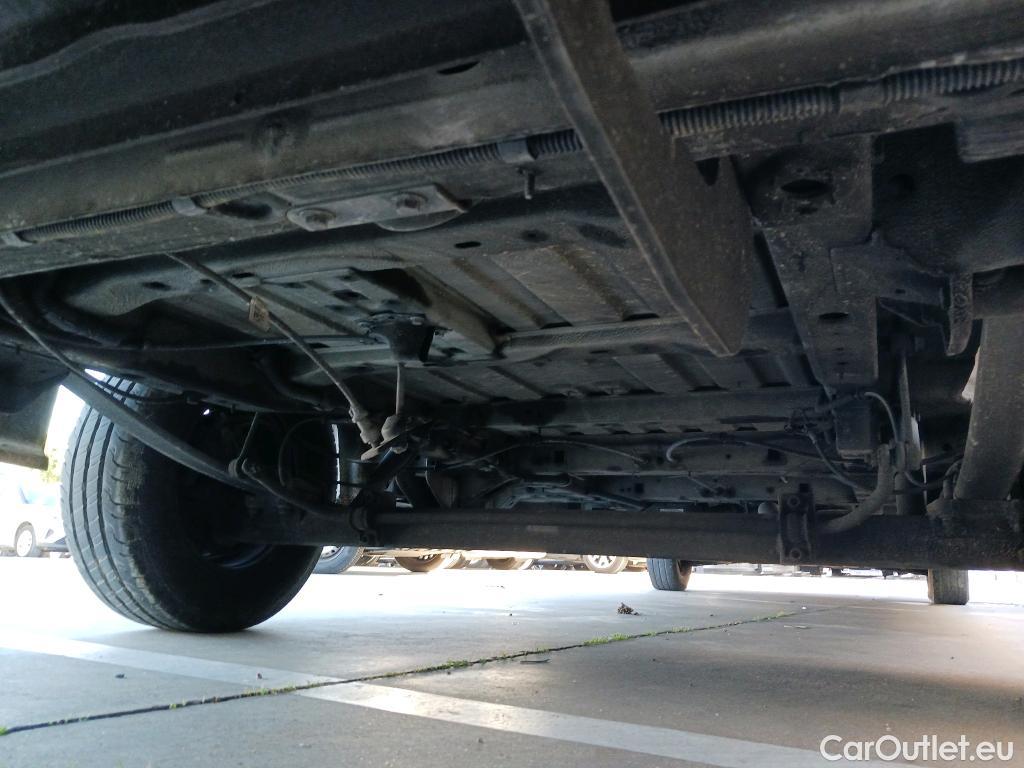  Volkswagen  Crafter  Furgón Furgón 35 BL TA FWD 2.0 TDI 140CV MT6 E6 #65