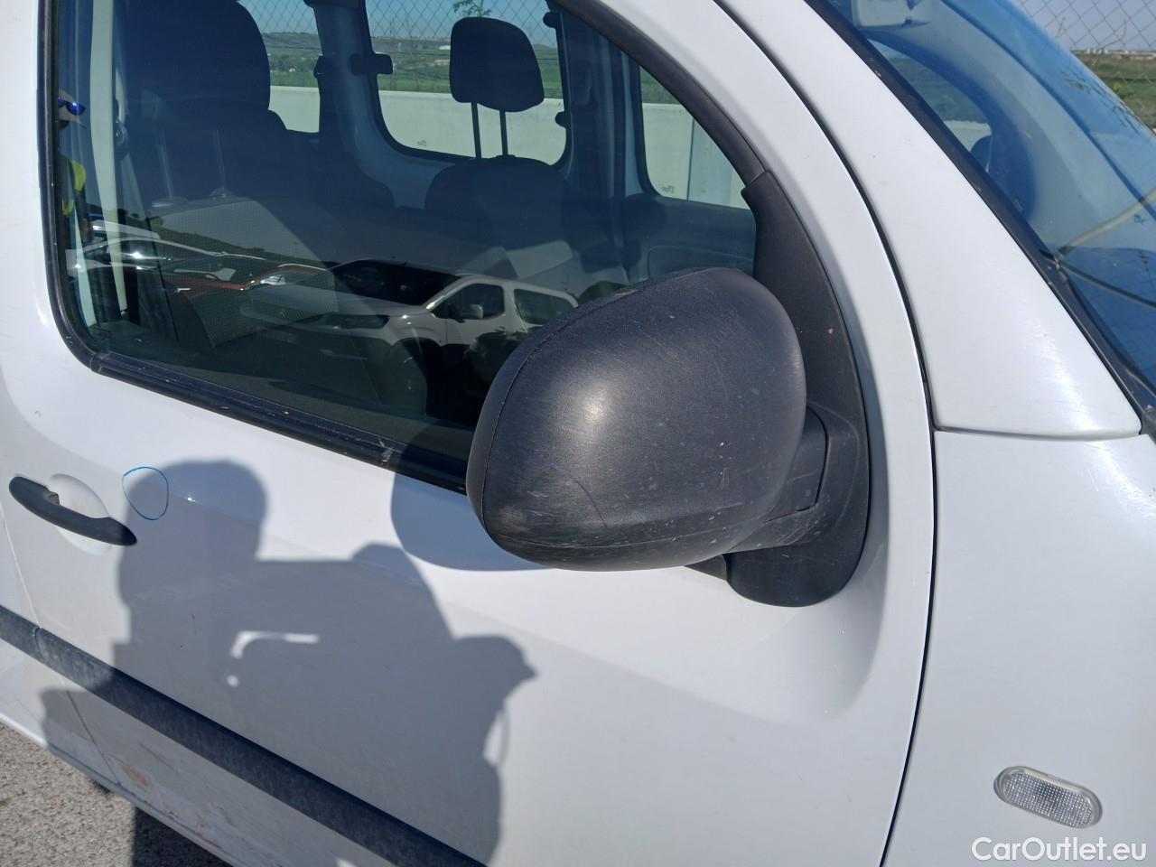  Renault  Kangoo  II Profesional 1.5 dCi 95CV MT6 E6dT #26