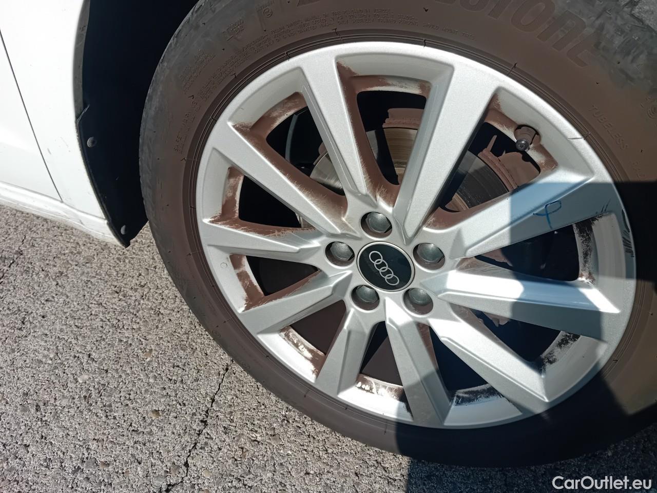  Audi  A1 Sportback AUDI A1 / 2018 / 5P / berlina con portón Sportback Advanced 25 TFSI 70kW (95CV) #23