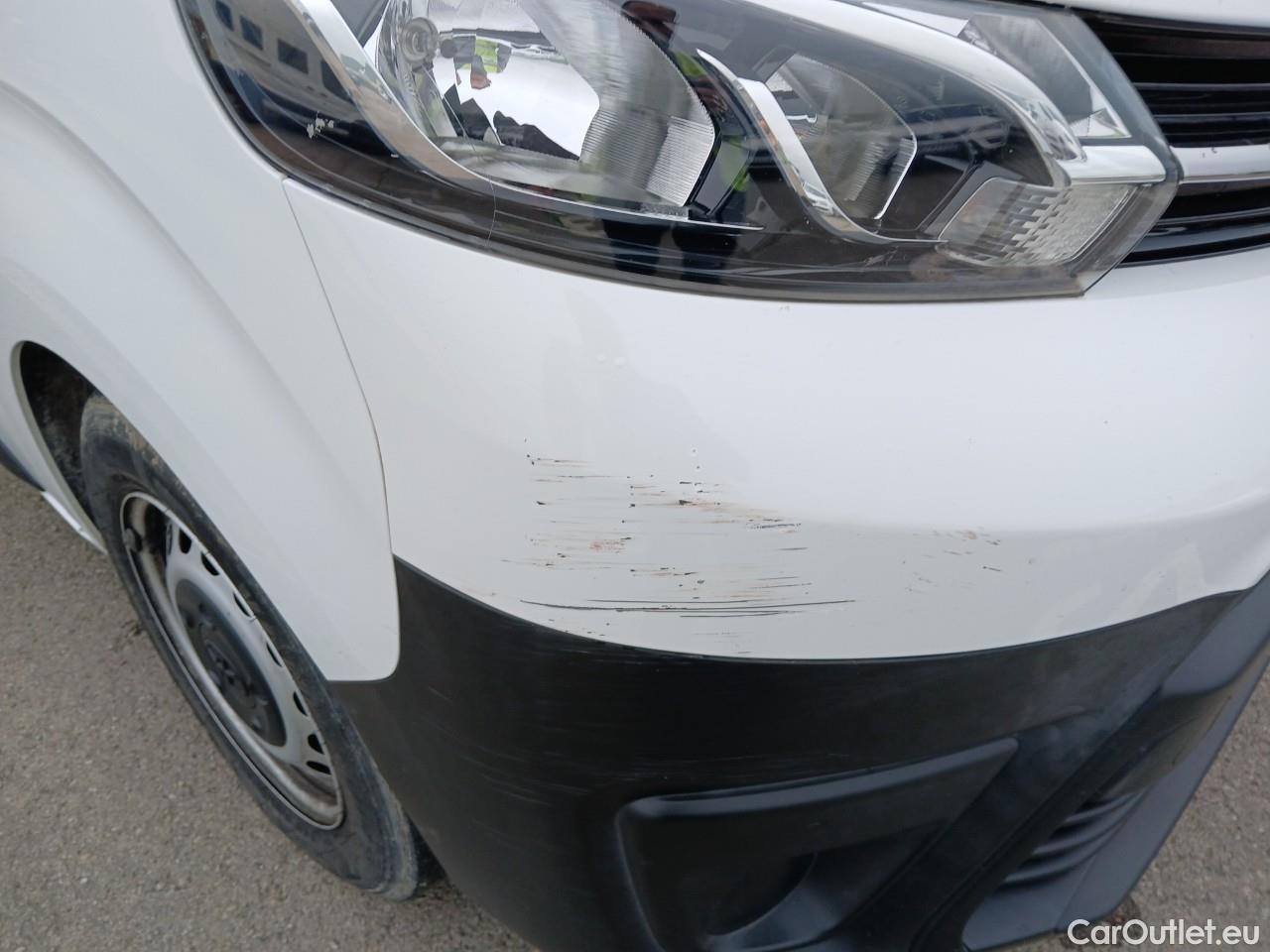  Toyota  Proace TOYOTA  / 2016 / 4P / furgón FU. MEDIO (L1) 2.0D 90kW COMFORT CARGA + #27