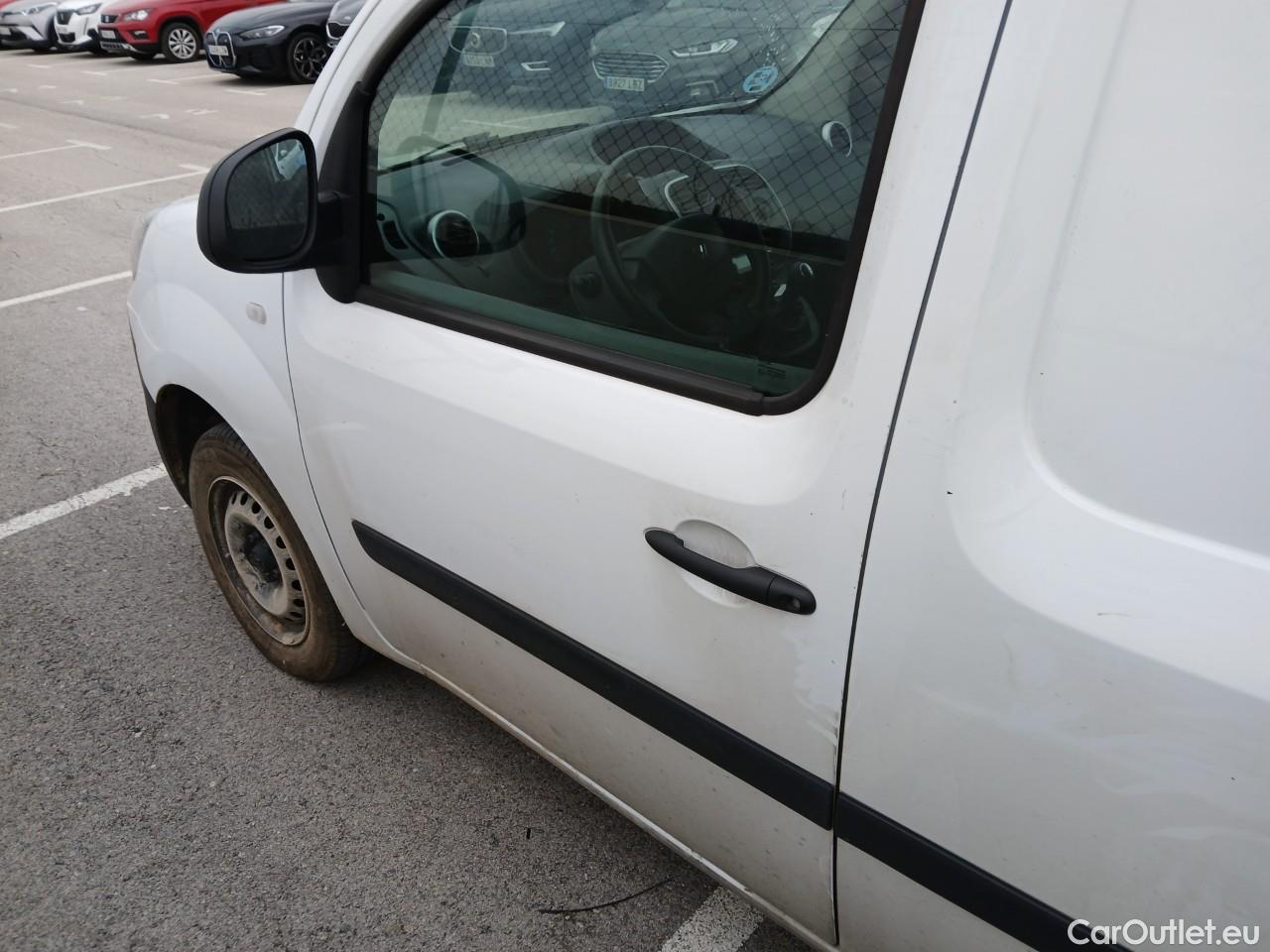  Renault  Kangoo  II Furgón Maxi 2p Profesional 1.5 dCi 95CV MT6 E6dT #13
