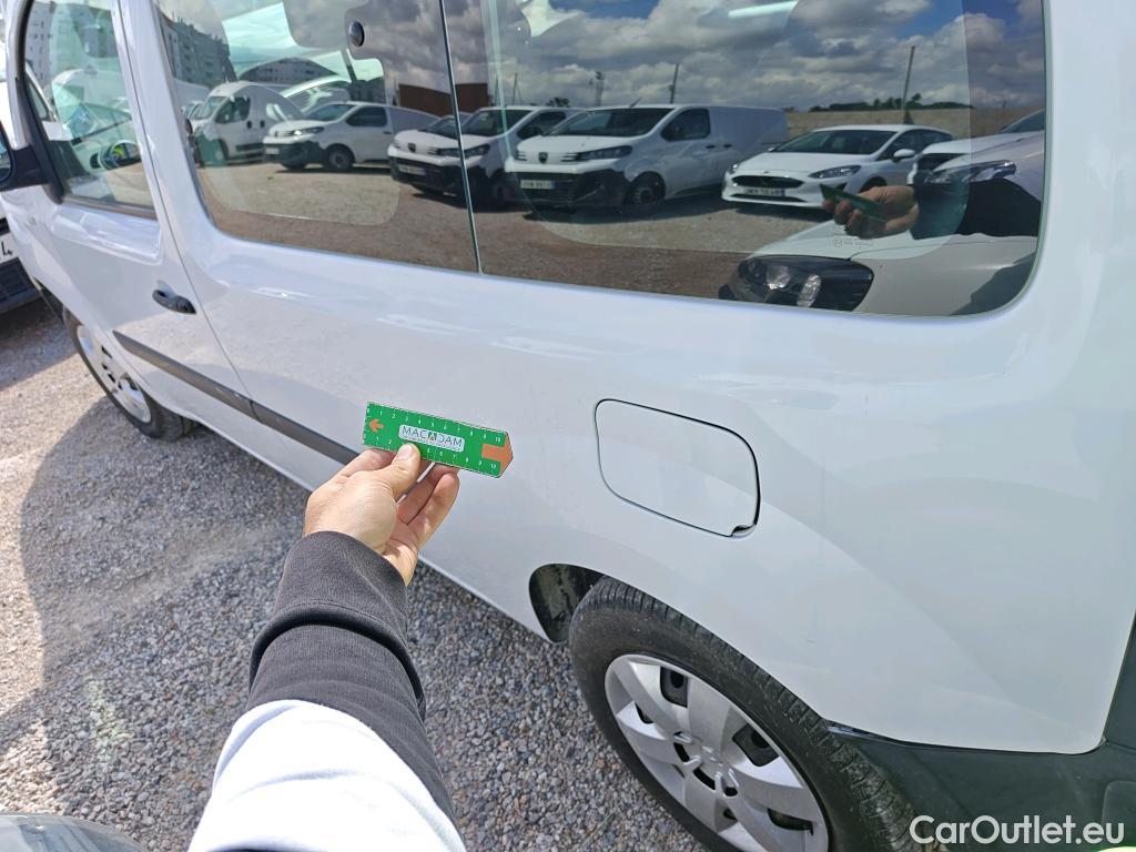  Renault  Kangoo  II Profesional 1.5 dCi 95CV MT6 E6dT #63
