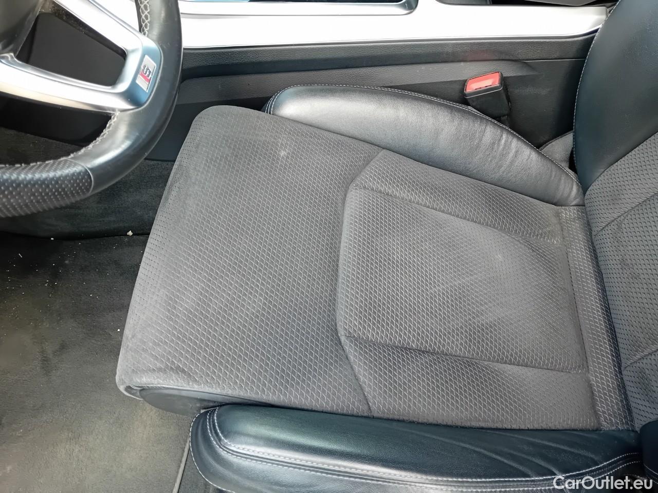  Audi  Q7 AUDI  / 2019 / 5P / todoterreno Black line 55 TFSIe 280kW(381CV) qua tip #2