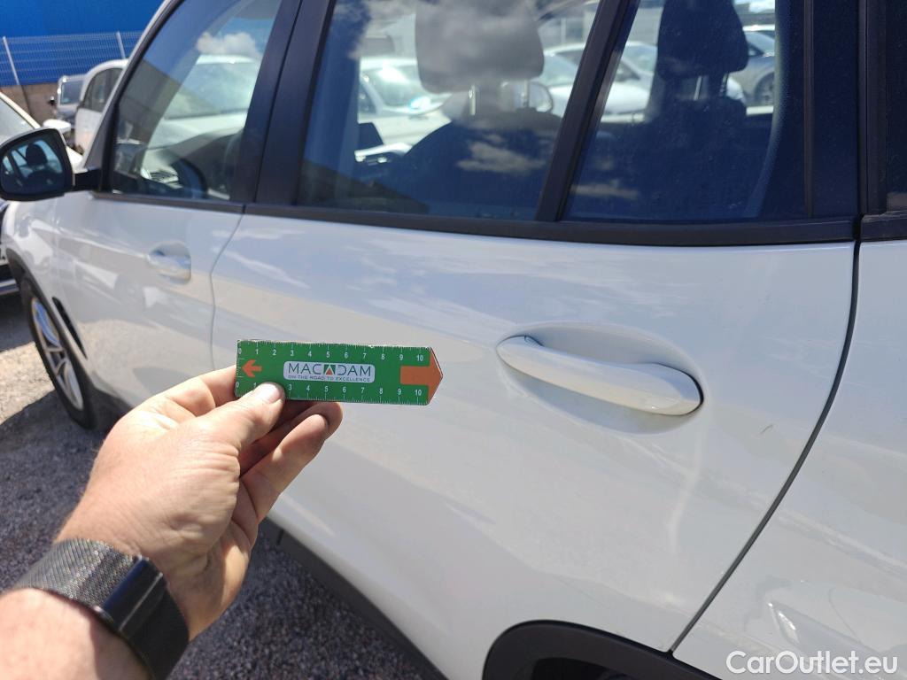  Bmw  X3 BMW  / 2017 / 5P / todoterreno sDrive18d #7