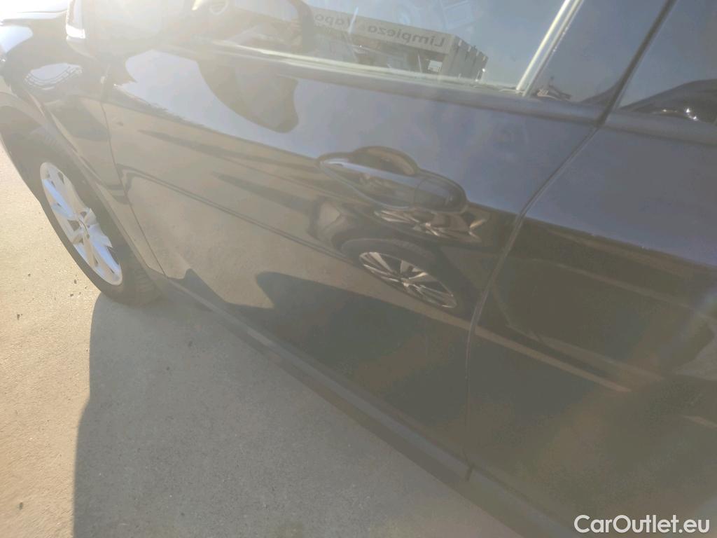  Bmw  X1 BMW  / 2019 / 5P / todoterreno sDrive18d #6