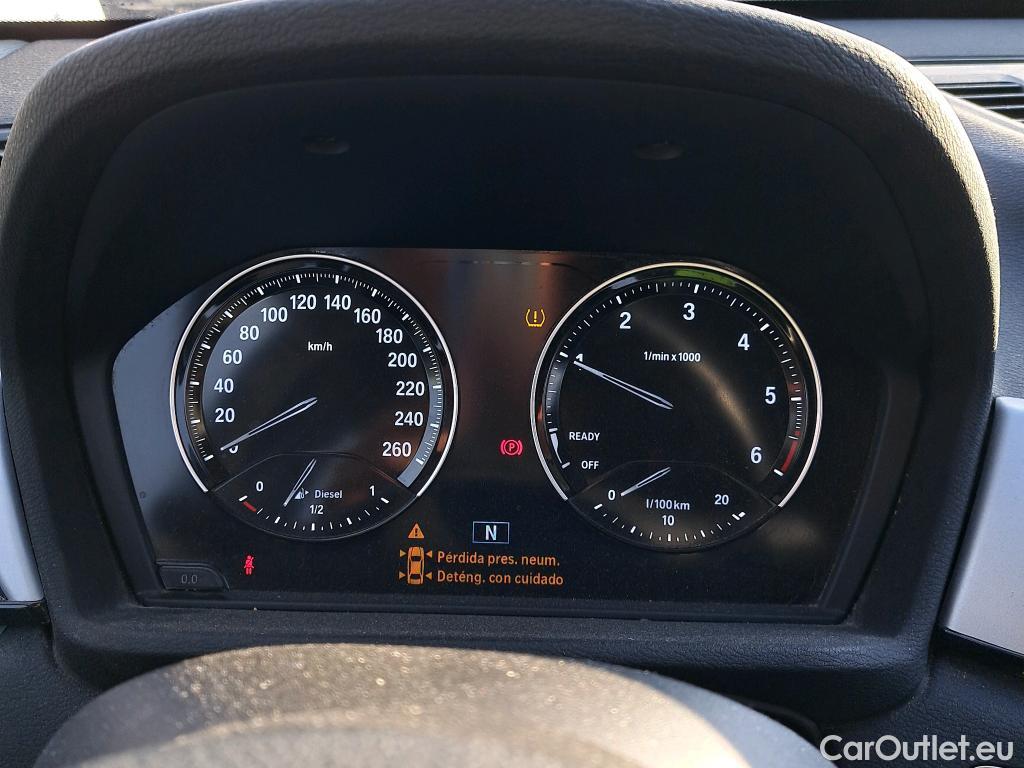  Bmw  X1 BMW  / 2015 / 5P / todoterreno sDrive16d #25