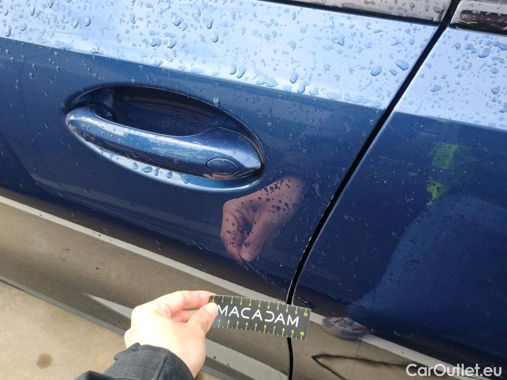  Bmw  Serie 3 BMW  / 2018 / 4P / sedán 320e #5