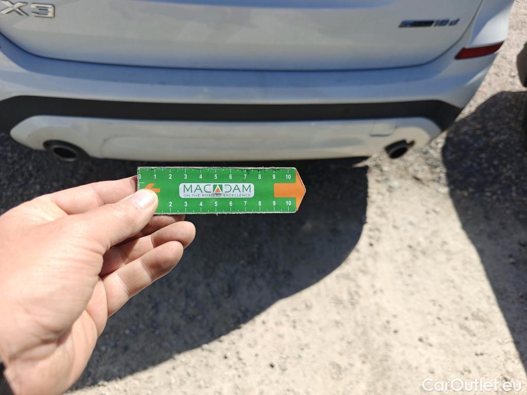  Bmw  X3 BMW  / 2017 / 5P / todoterreno sDrive18d #9
