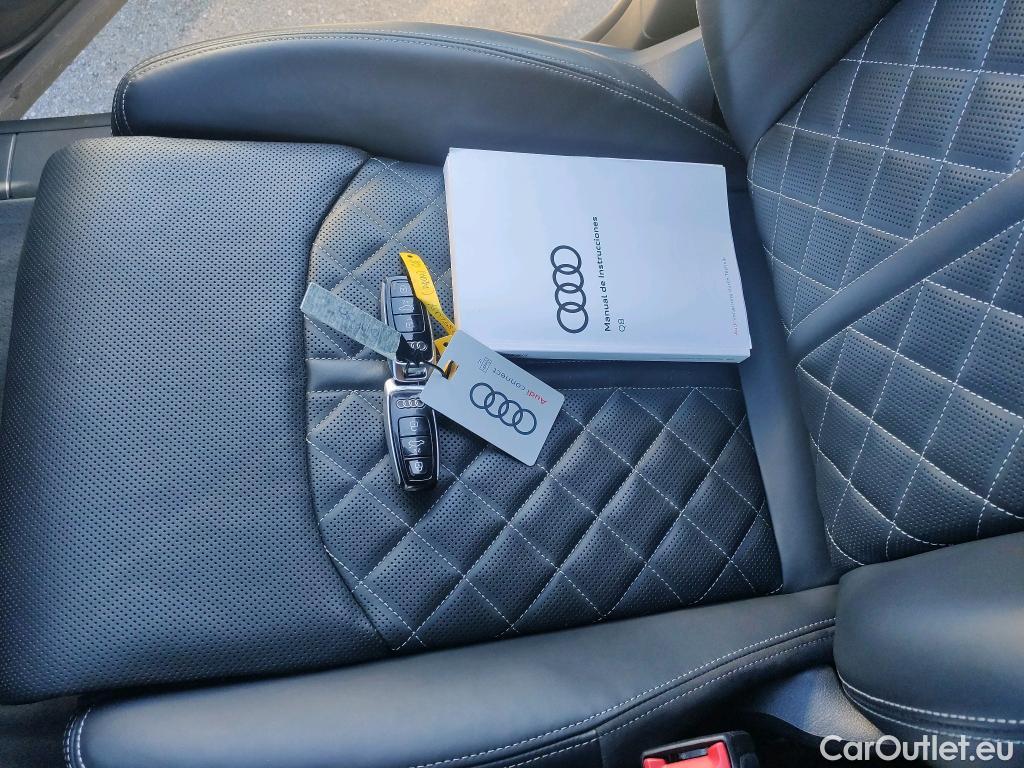  Audi  Q8 AUDI  / 2018 / 5P / todoterreno 55 TFSIe 280kW Black Line Pl quattro tip #23