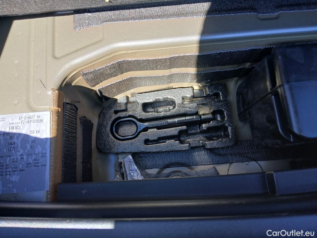  Audi  Q4 E-Tron Q4 F4B 40 e-tron S line 55kWh1 #1