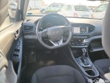  Hyundai   Ioniq HYUNDAI / 2016 / 5P / berlina con portón 1.6 GDI HEV Tecno DCT #3