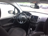  Peugeot  208  Signature 1.5 HDi #3