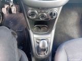  Peugeot  208  Signature 1.5 HDi #15