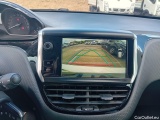  Peugeot  208  Signature 1.5 HDi #12