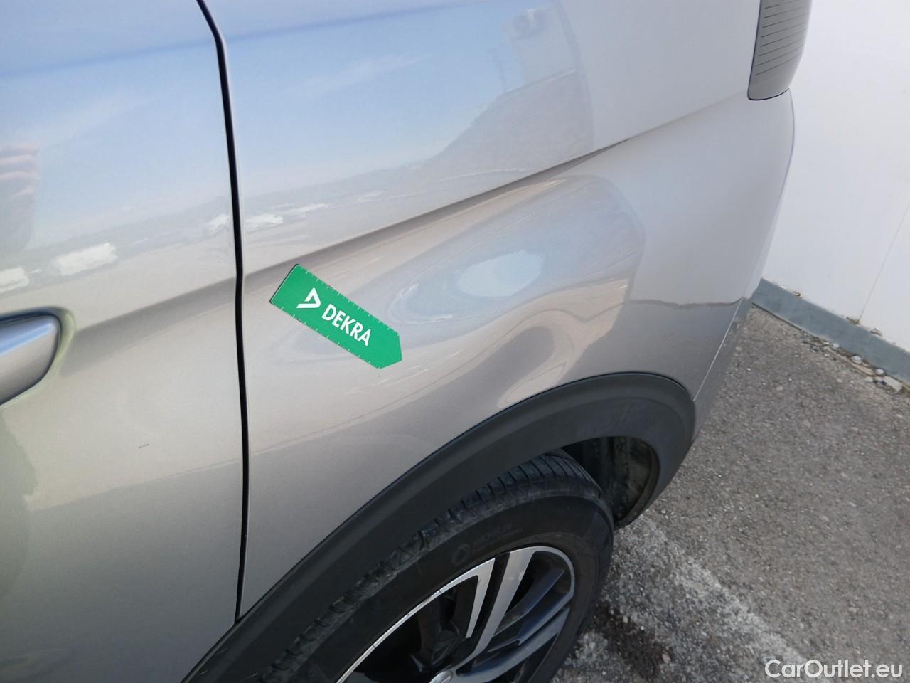  Peugeot  5008  Allure 1.2 PureTech 130CV AT8 7 Plazas E6d #31