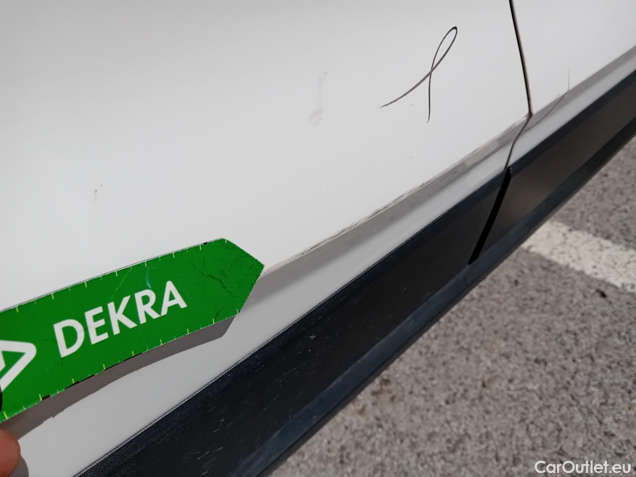  Seat  Arona  Style Edition 1.0 TSI 95CV MT5 E6dT #38