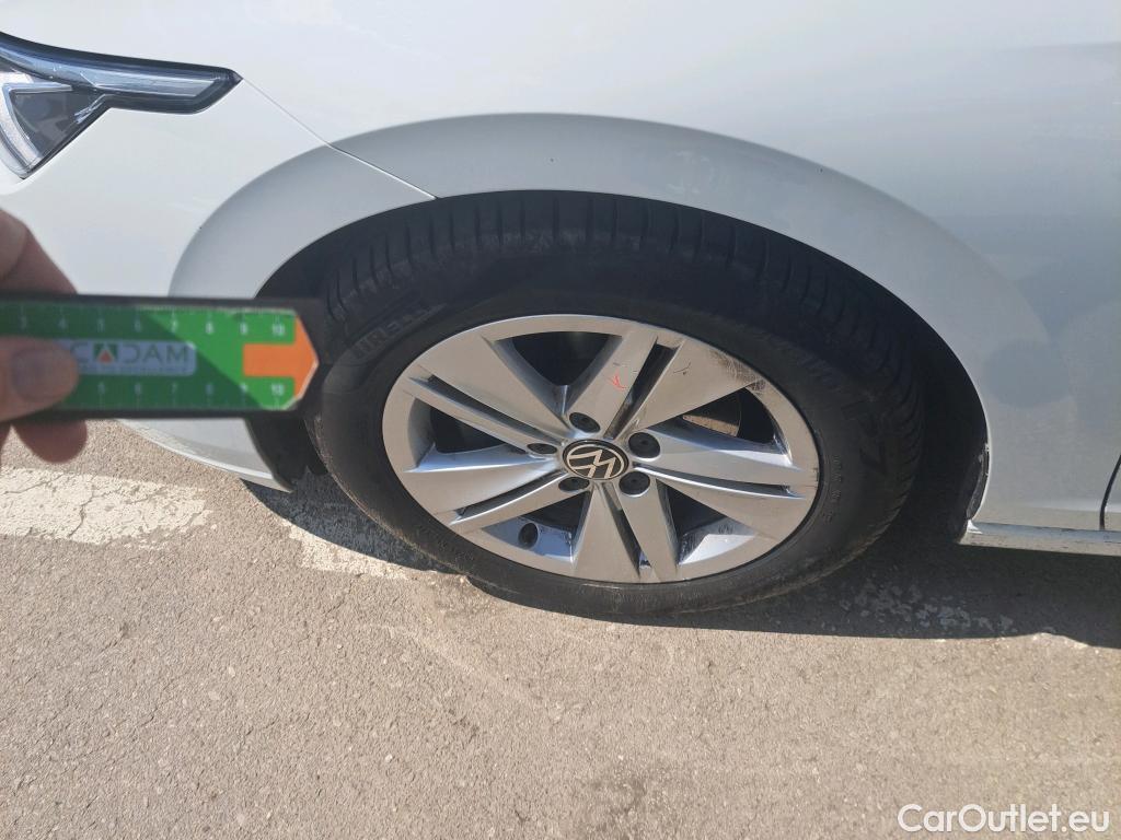  Volkswagen  Golf  VIII Lim. 1.0 TSI 110CV MT6 E6d #23