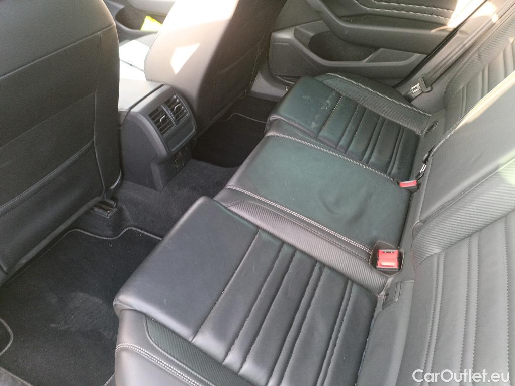  Volkswagen  Passat  Variant R-Line 2.0 190CV AT7 #14