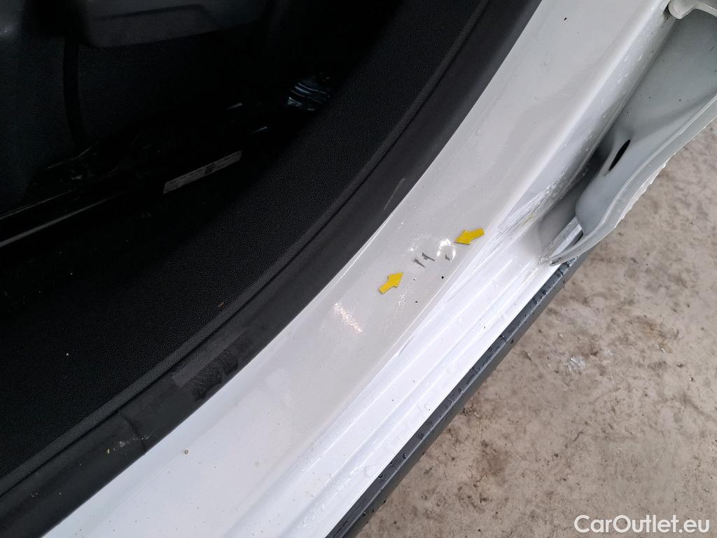  Citroen  C3  Feel 1.2 PureTech 80CV BVM5 E6 #76