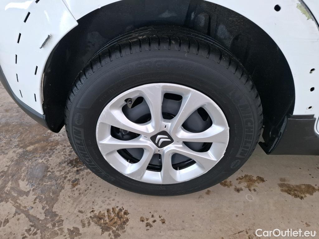  Citroen  C3  Feel 1.2 PureTech 80CV BVM5 E6 #82
