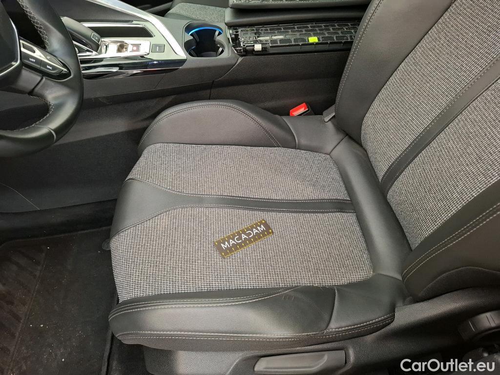  Peugeot  3008  Allure 1.5 HDi 130CV BVA8 E6dT #30