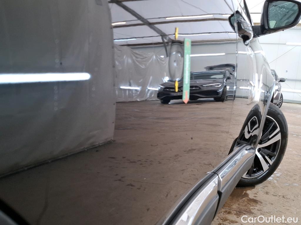  Peugeot  3008  Allure Business 1.5 HDi 130CV BVA8 E6dT #2