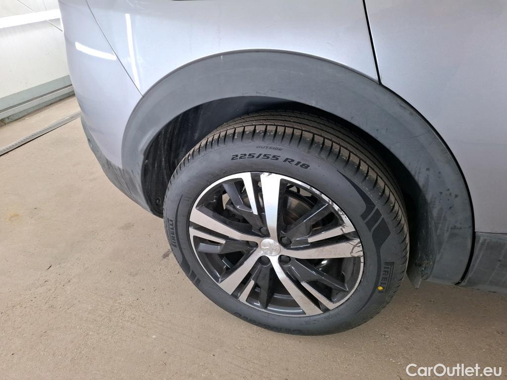  Peugeot  3008  Allure 1.5 HDi 130CV BVA8 E6dT #37