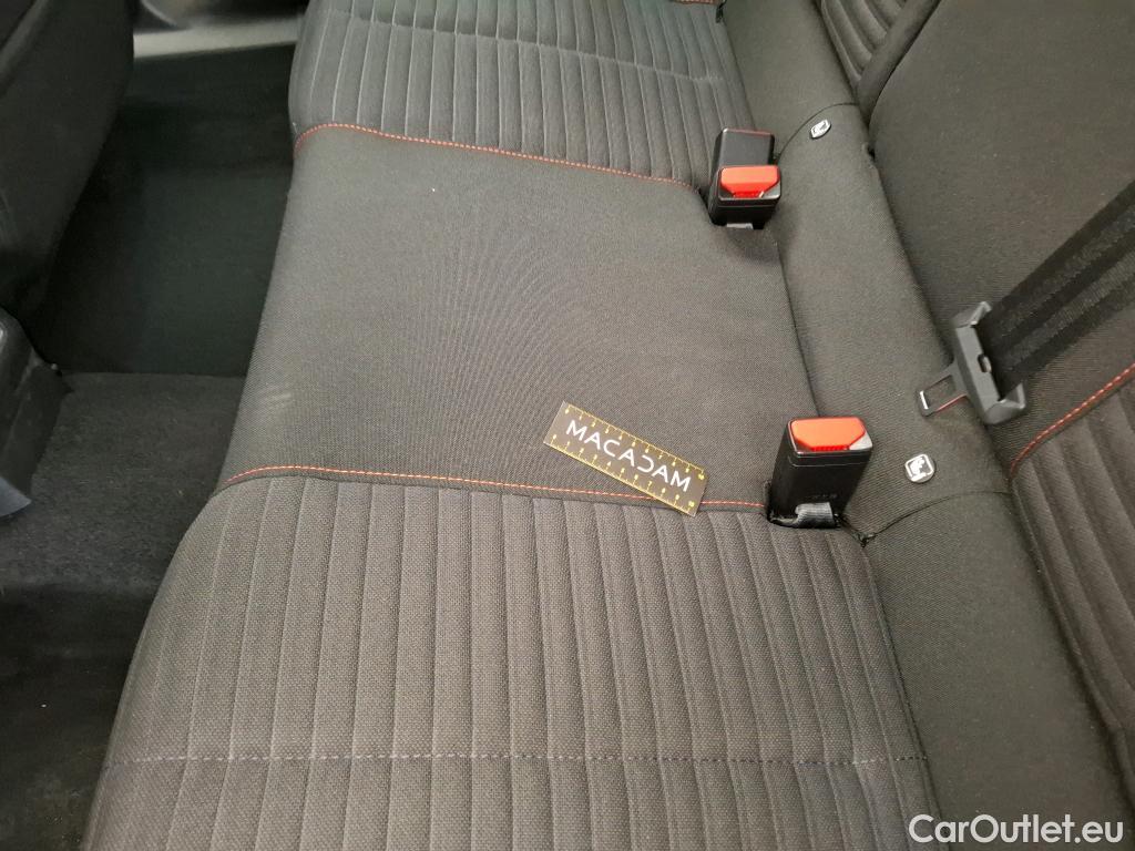  Peugeot  2008  Active Pack 1.2 PureTech 130CV BVA8 E6d #4