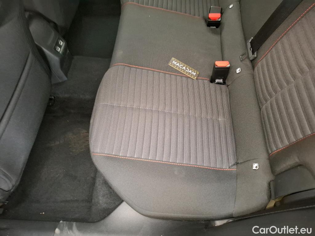  Peugeot  2008  Active Pack 1.2 PureTech 130CV BVA8 E6d #3
