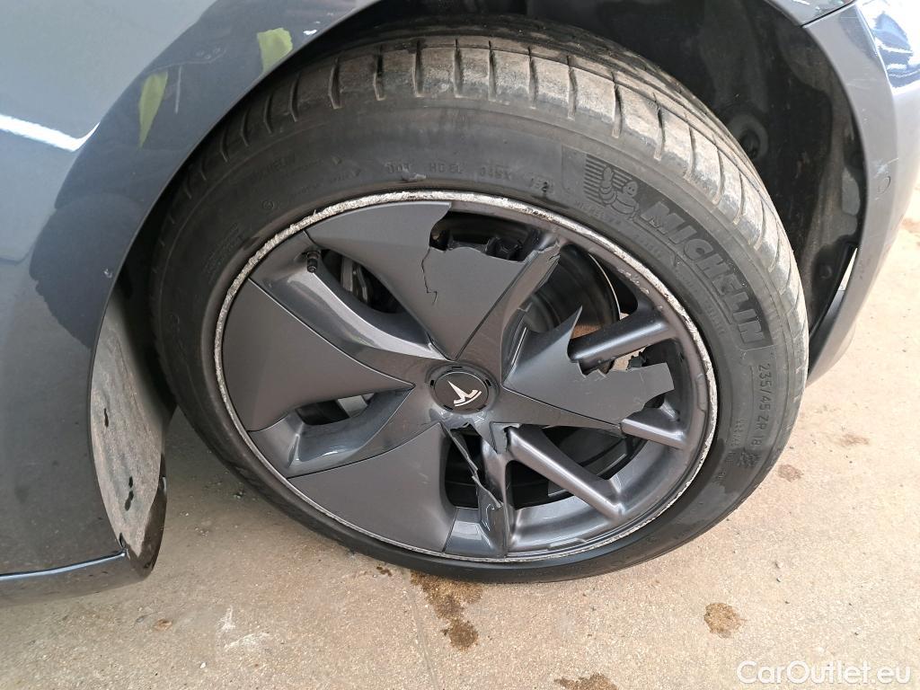  Tesla  Model 3 TESLA  / 2018 / 4P / Berline Long Range Dual Motor AWD #35