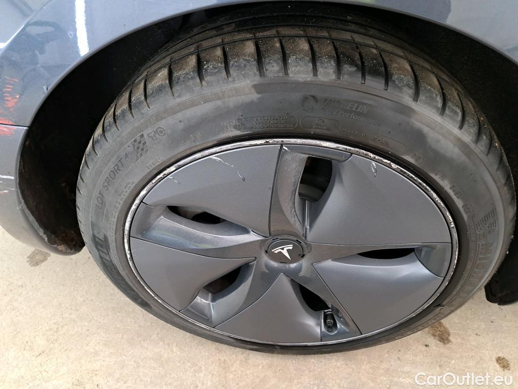  Tesla  Model 3 TESLA  / 2018 / 4P / Berline Long Range Dual Motor AWD #29