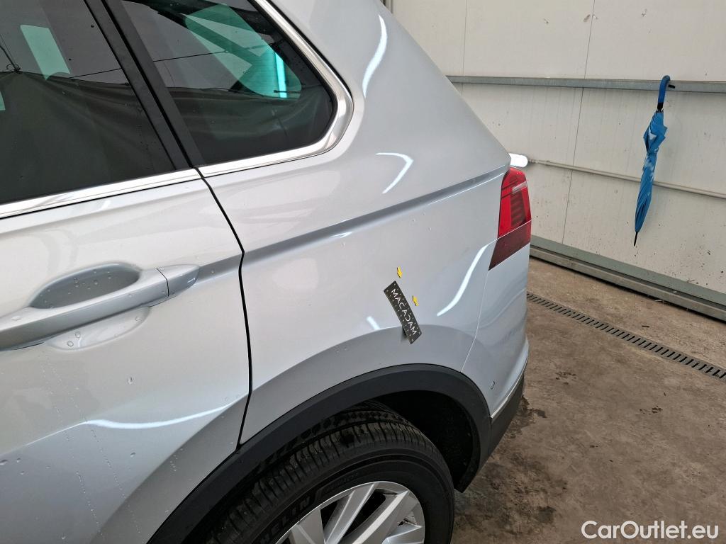 Volkswagen  Tiguan VOLKSWAGEN  / 2020 / 5P / SUV 2.0 TDI 200 DSG7 Elegance 4Motion #23