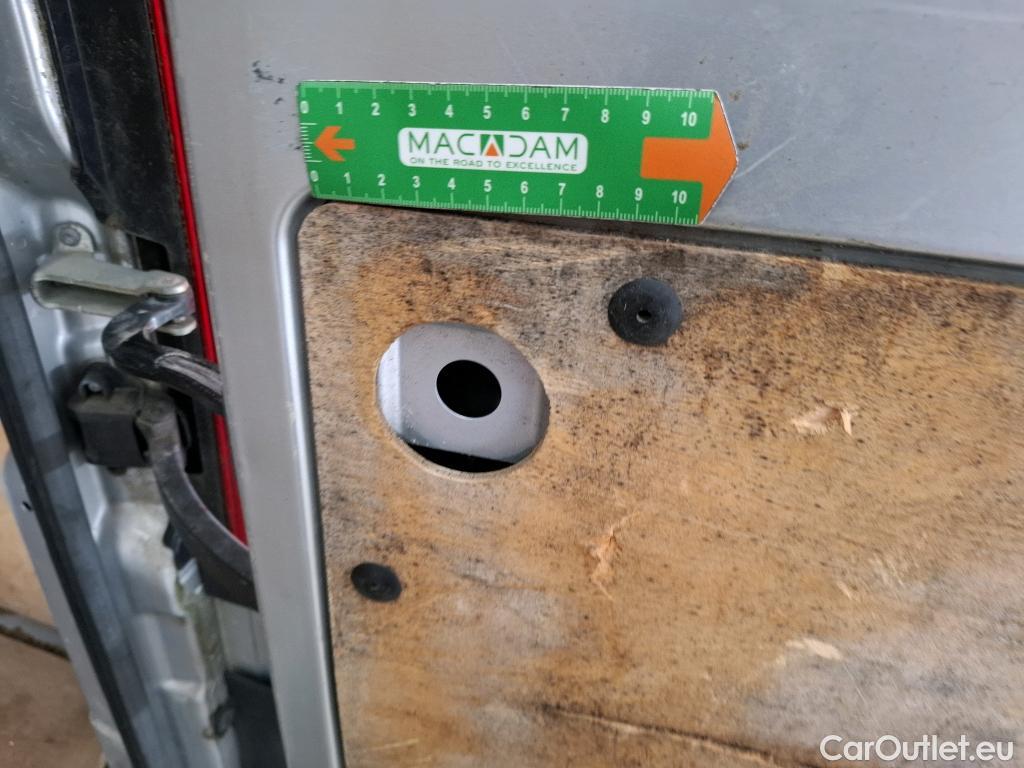  Citroen  Jumper CITROEN  VU 4p Fourgon 30 L2H2 BlueHDi 130 BVM6 Business #22