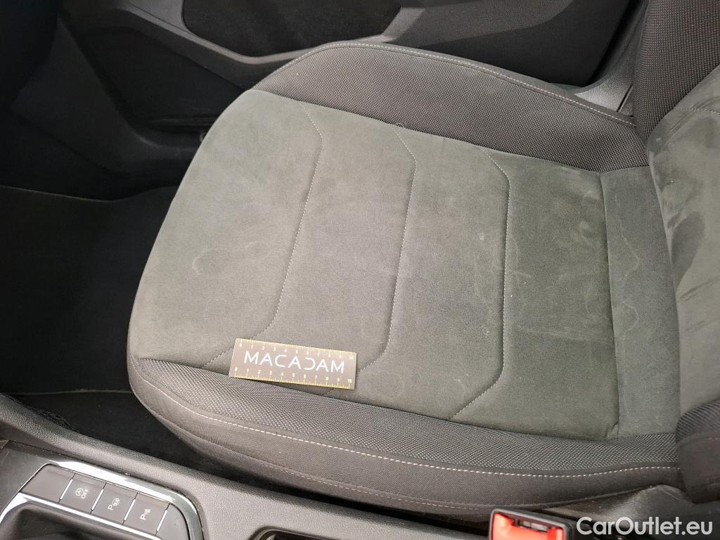  Volkswagen  Tiguan VOLKSWAGEN  / 2020 / 5P / SUV 2.0 TDI 200 DSG7 Elegance 4Motion #37