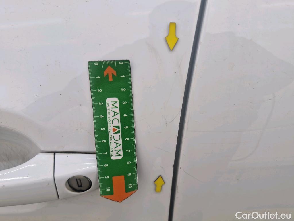  Citroen  C3  Aircross Feel Business 1.2 PureTech 110CV BVA6 E6dT #12