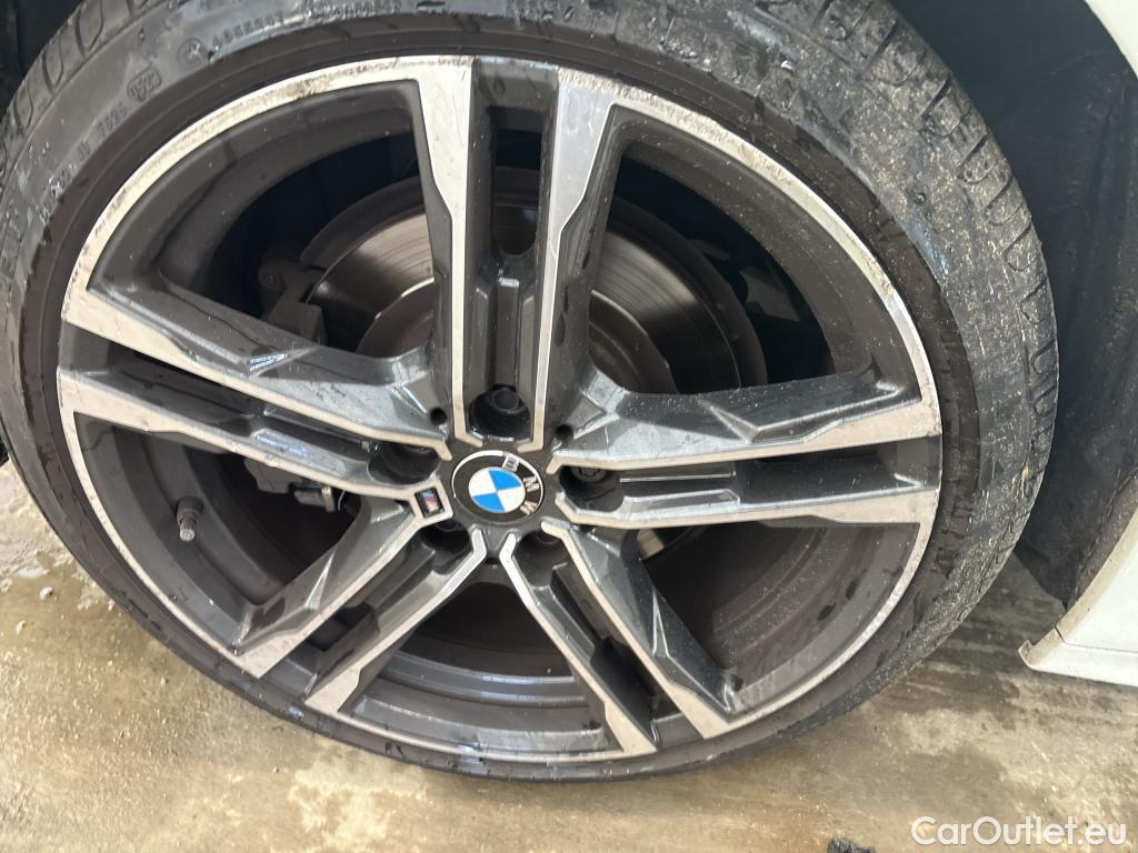  Bmw  Serie 1 BMW Série 1 / 2019 / 5P / Berline 2.0 120D AUTO xDrive M Sport #20